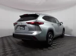 2021 Toyota Highlander XLE FWD