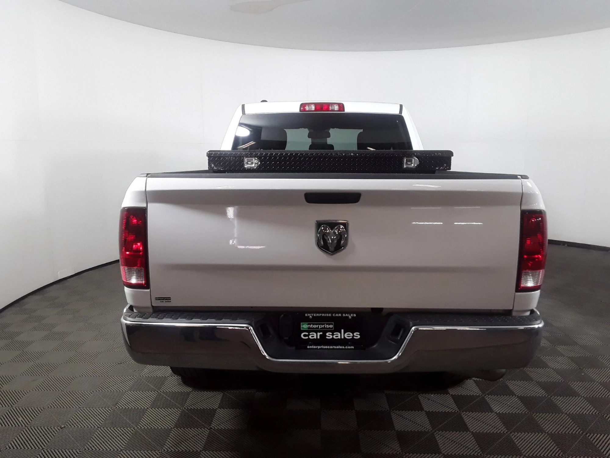 2019 RAM 1500 Classic Tradesman 4X2 Quad Cab 6'4" Box