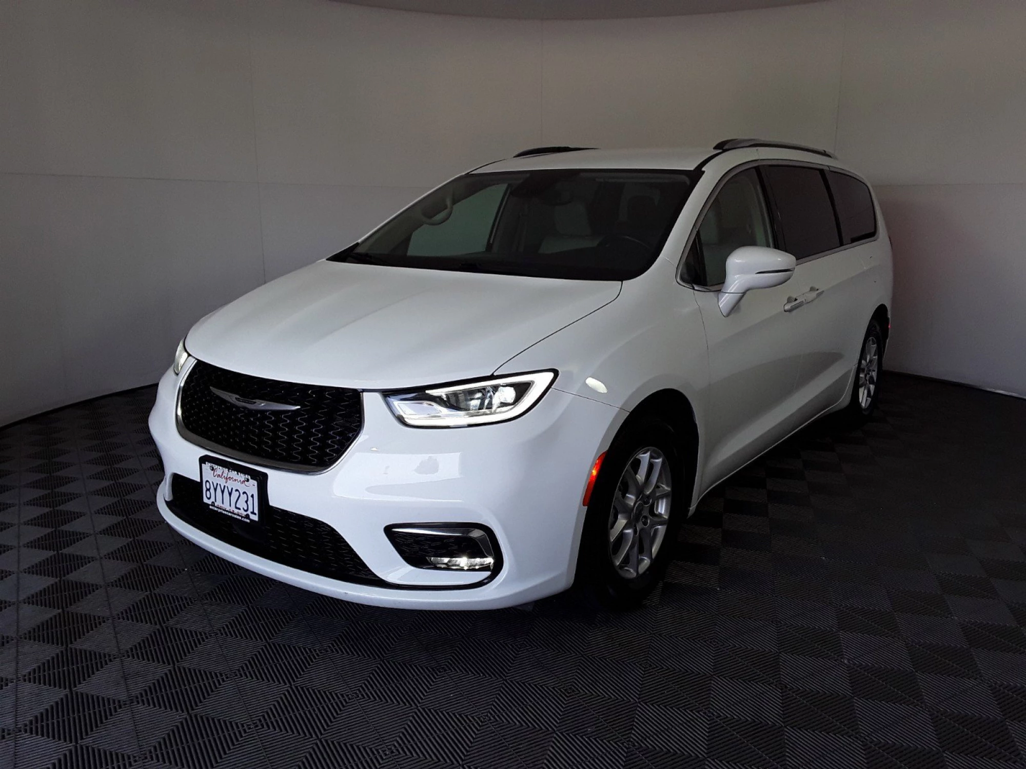 2021 Chrysler Pacifica Touring L FWD