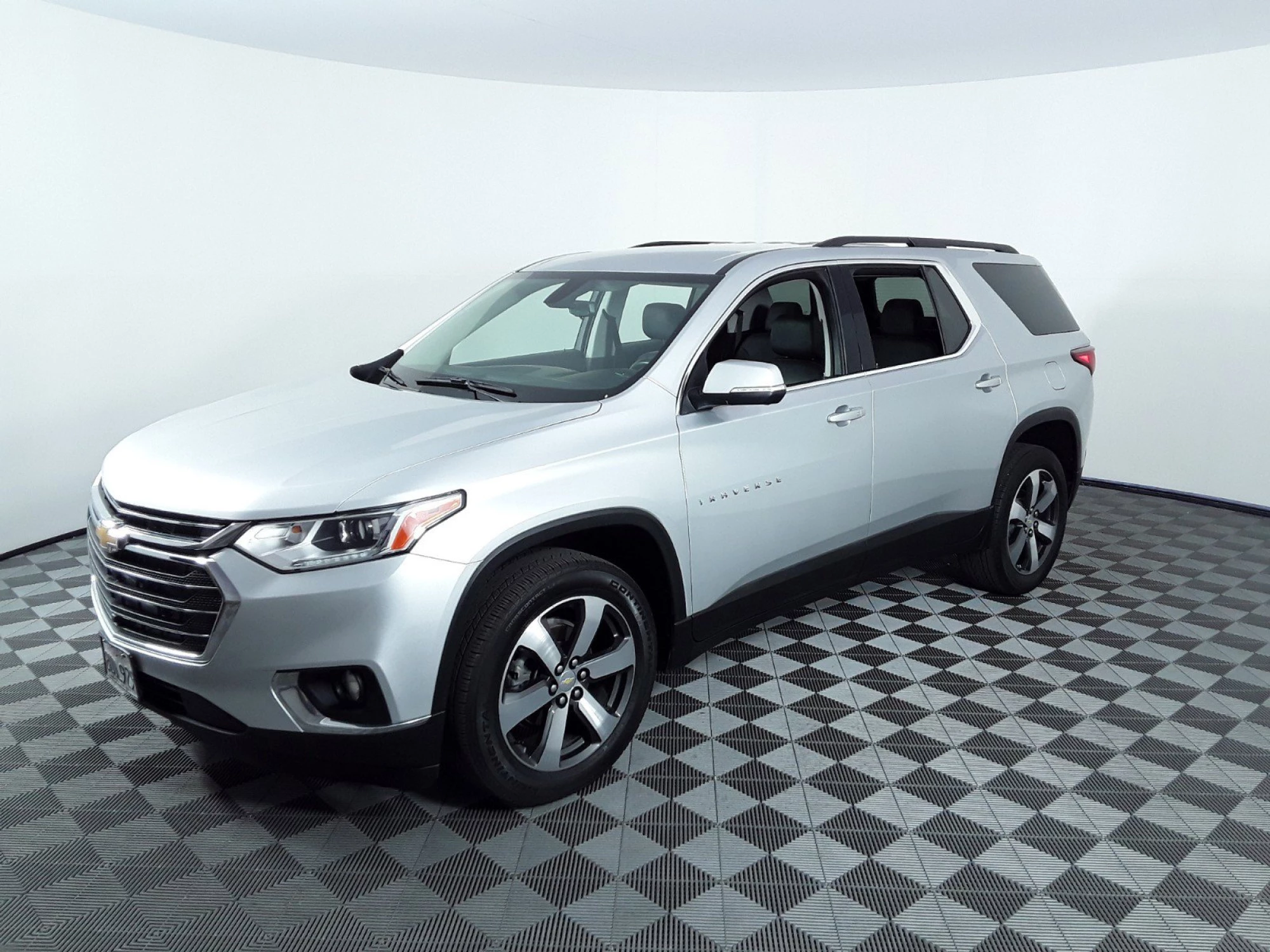 2021 Chevrolet Traverse FWD 4DR LT Leather