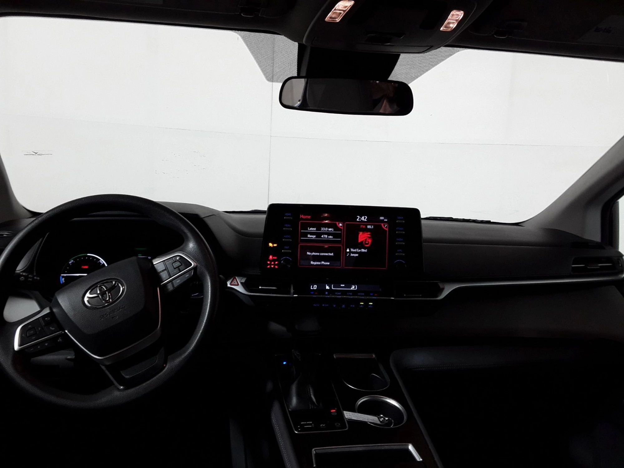 2021 Toyota Sienna LE FWD 8-Passenger