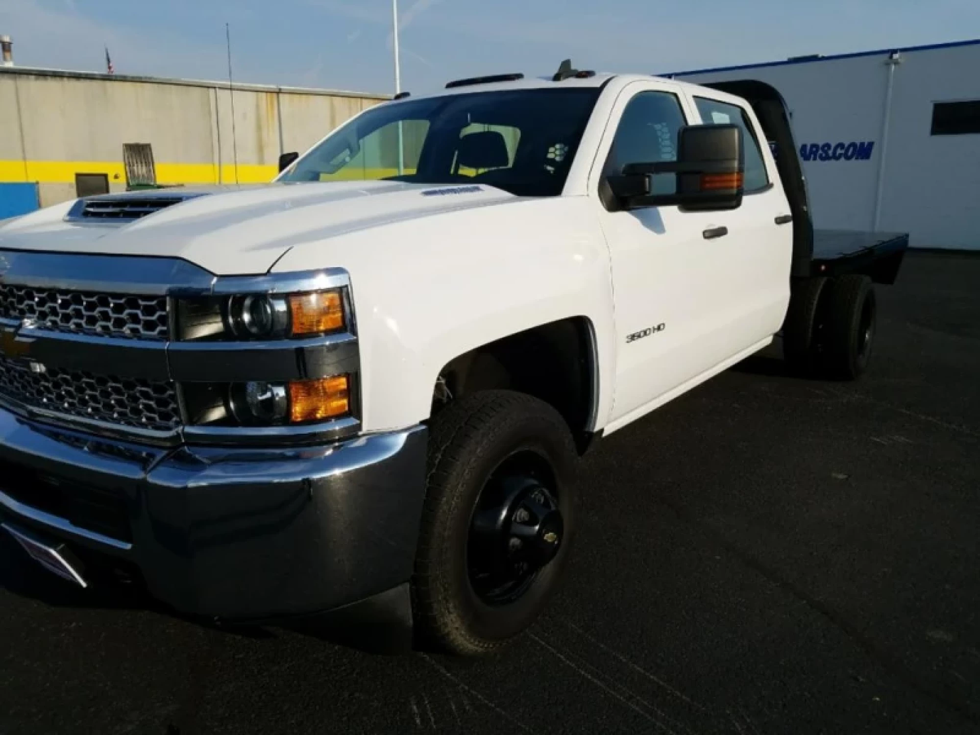 Used Chevrolet Silverado 4 Door Cab; Crew; Chassis V8, 6.6L 2019