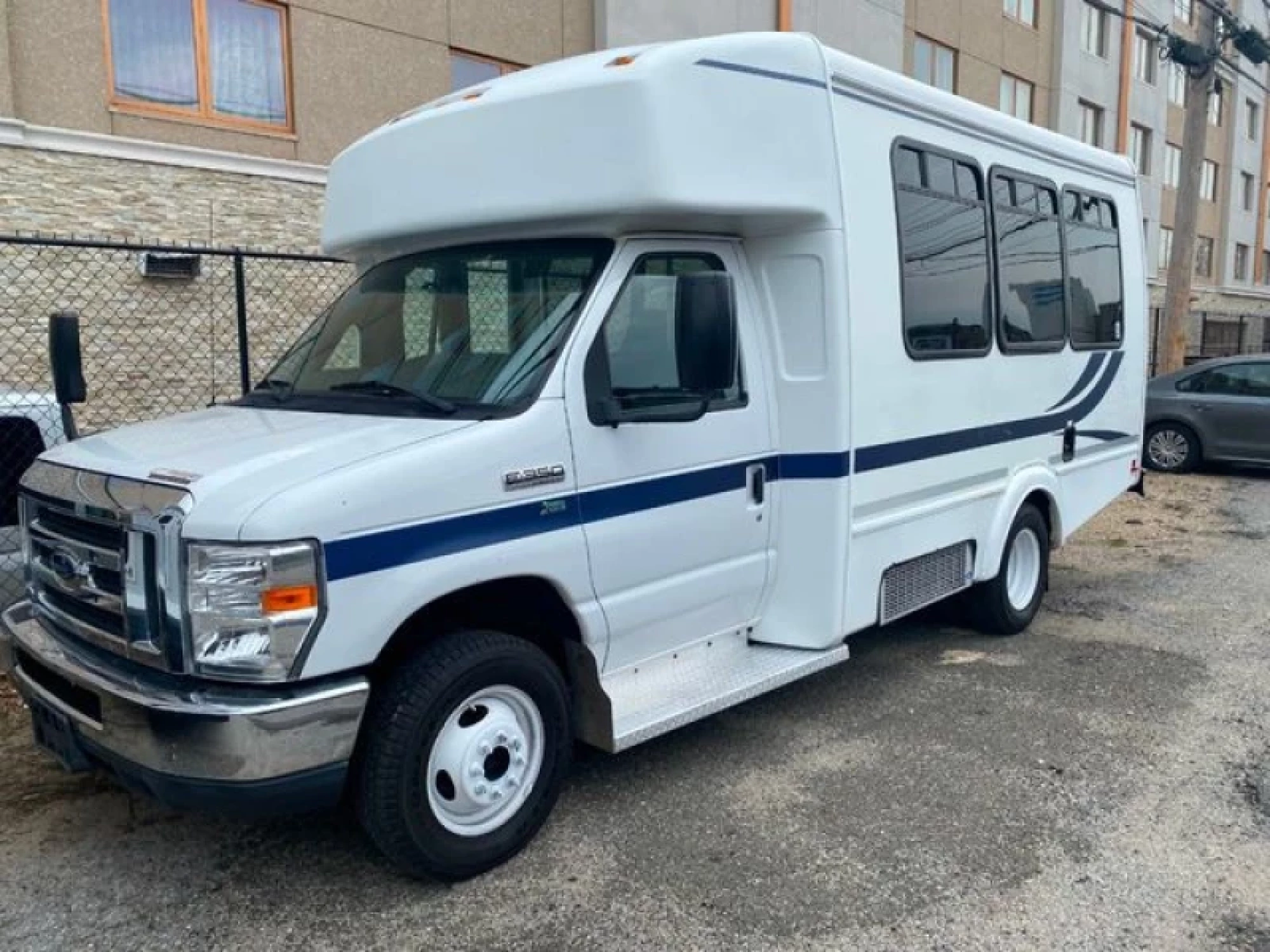 Used 2013 Ford E350 Non-CDL Wheelchair Shuttle Bus For Sale For Adults Medical Transport Mobility ADA Handicapped