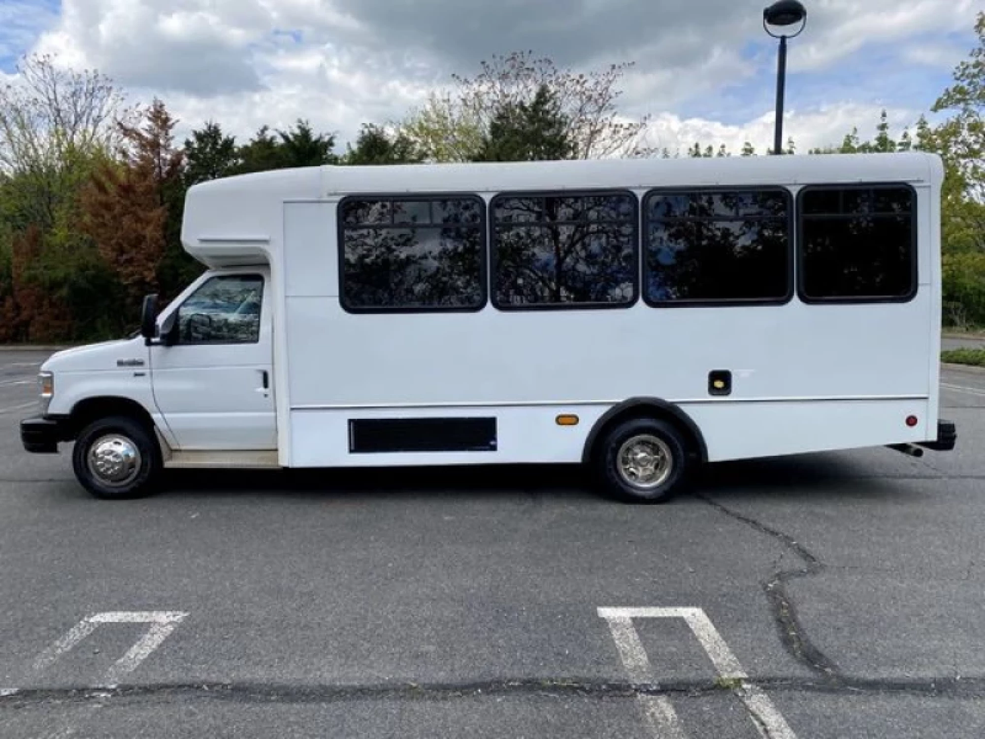 Used 2016 Ford E350 Non-CDL 15 Pass. 5 Wheelchair Shuttle Bus For Adults Medical Transport Mobility ADA Handicapped