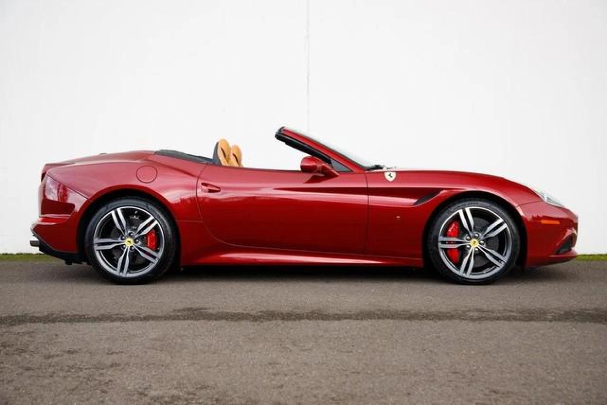 2015 Ferrari California T