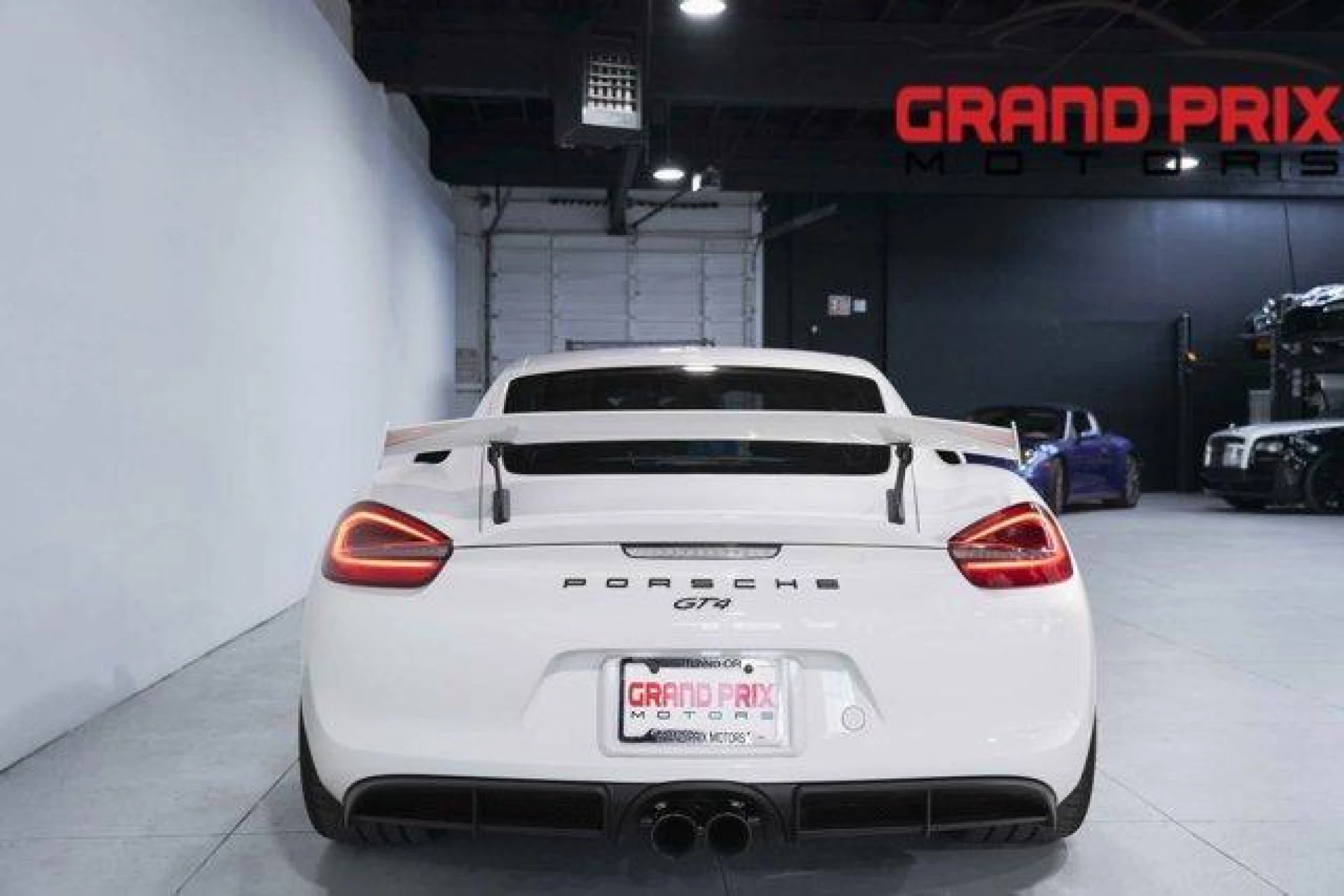 2016 Porsche Cayman GT4