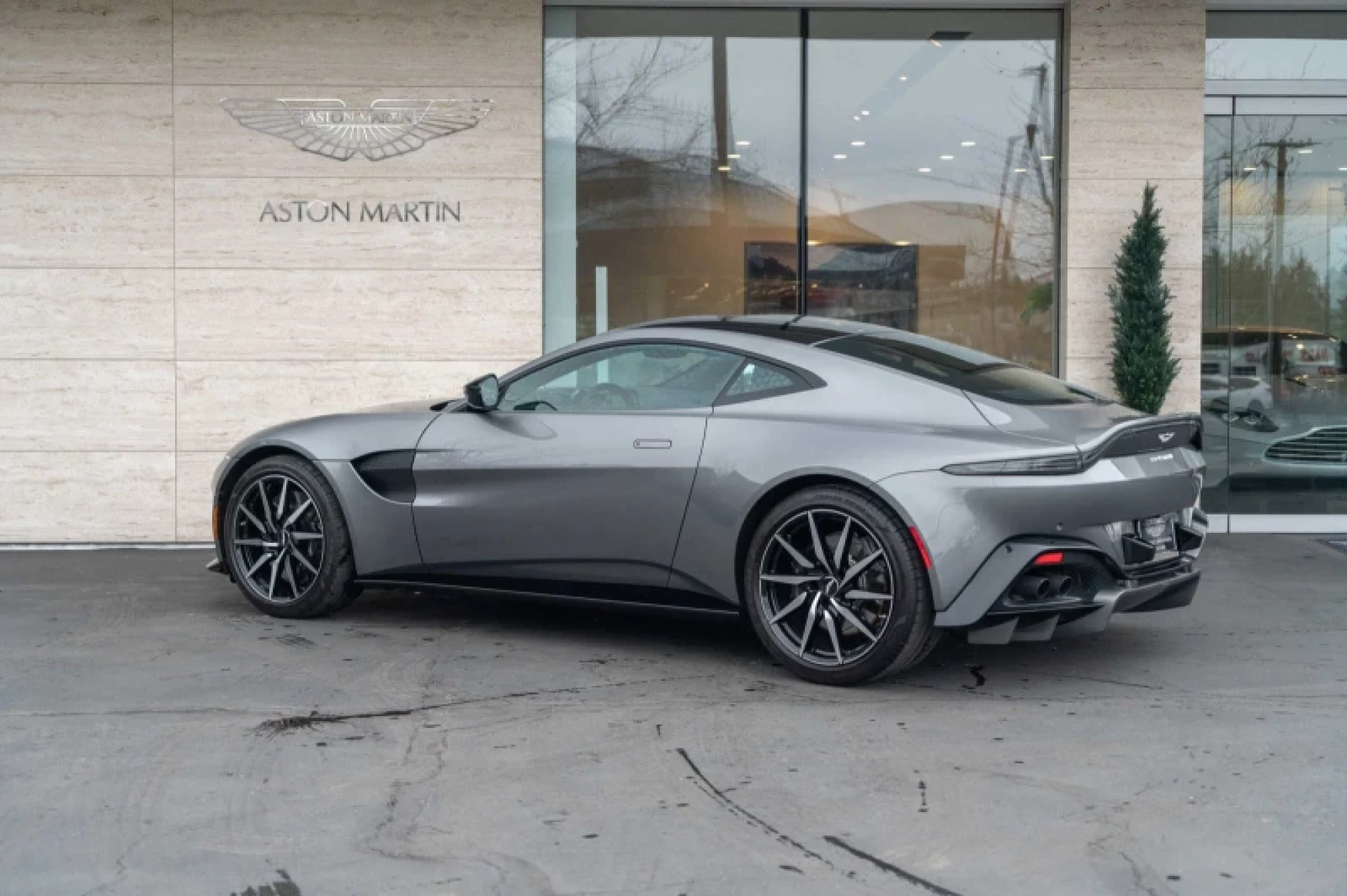 Used 2020 Aston Martin Vantage