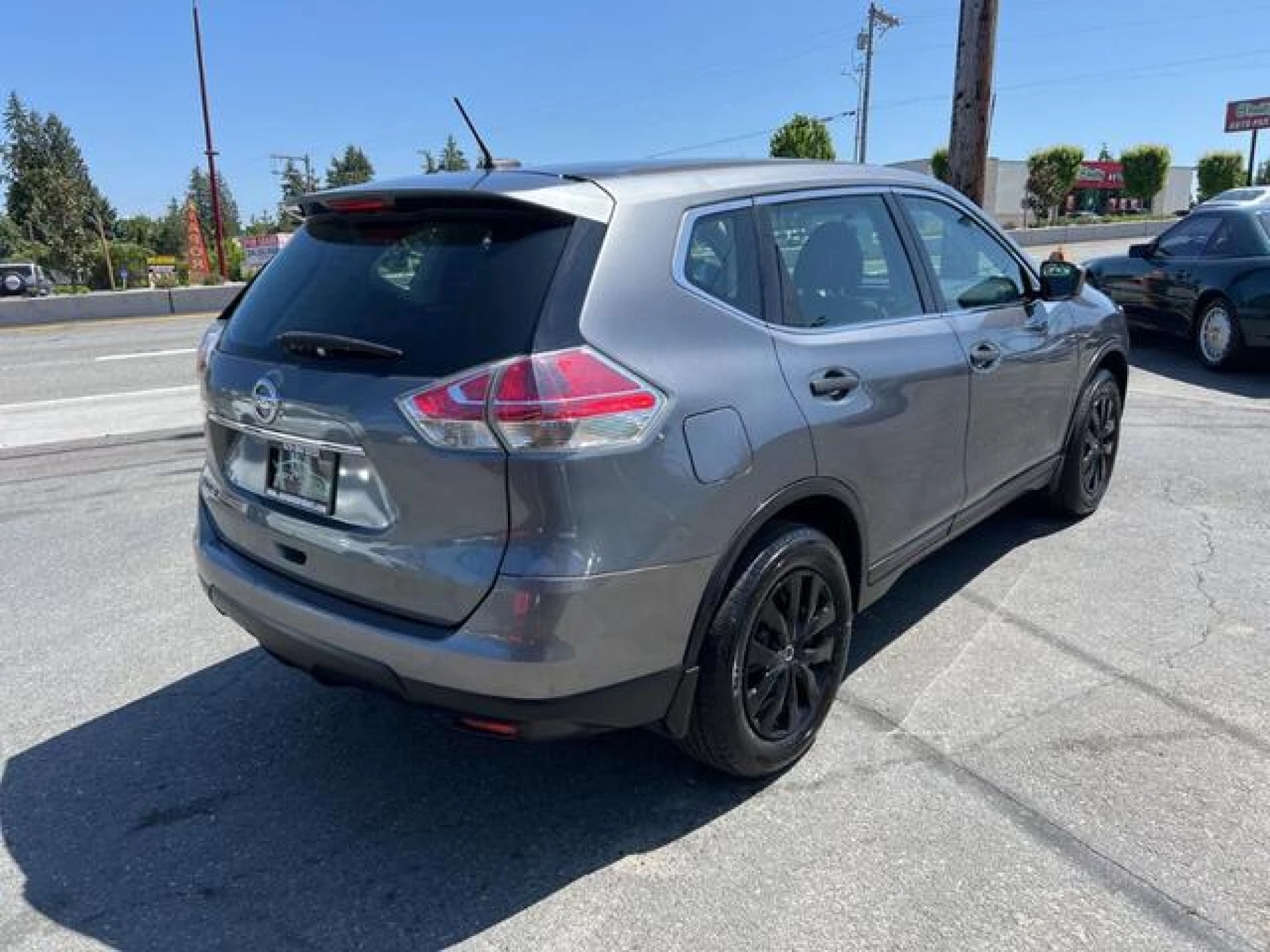 2016 Nissan Rogue S