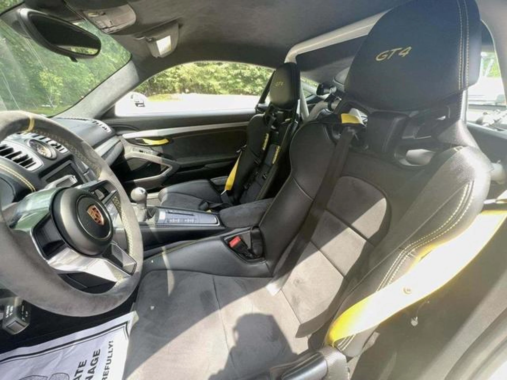 2016 Porsche Cayman GT4