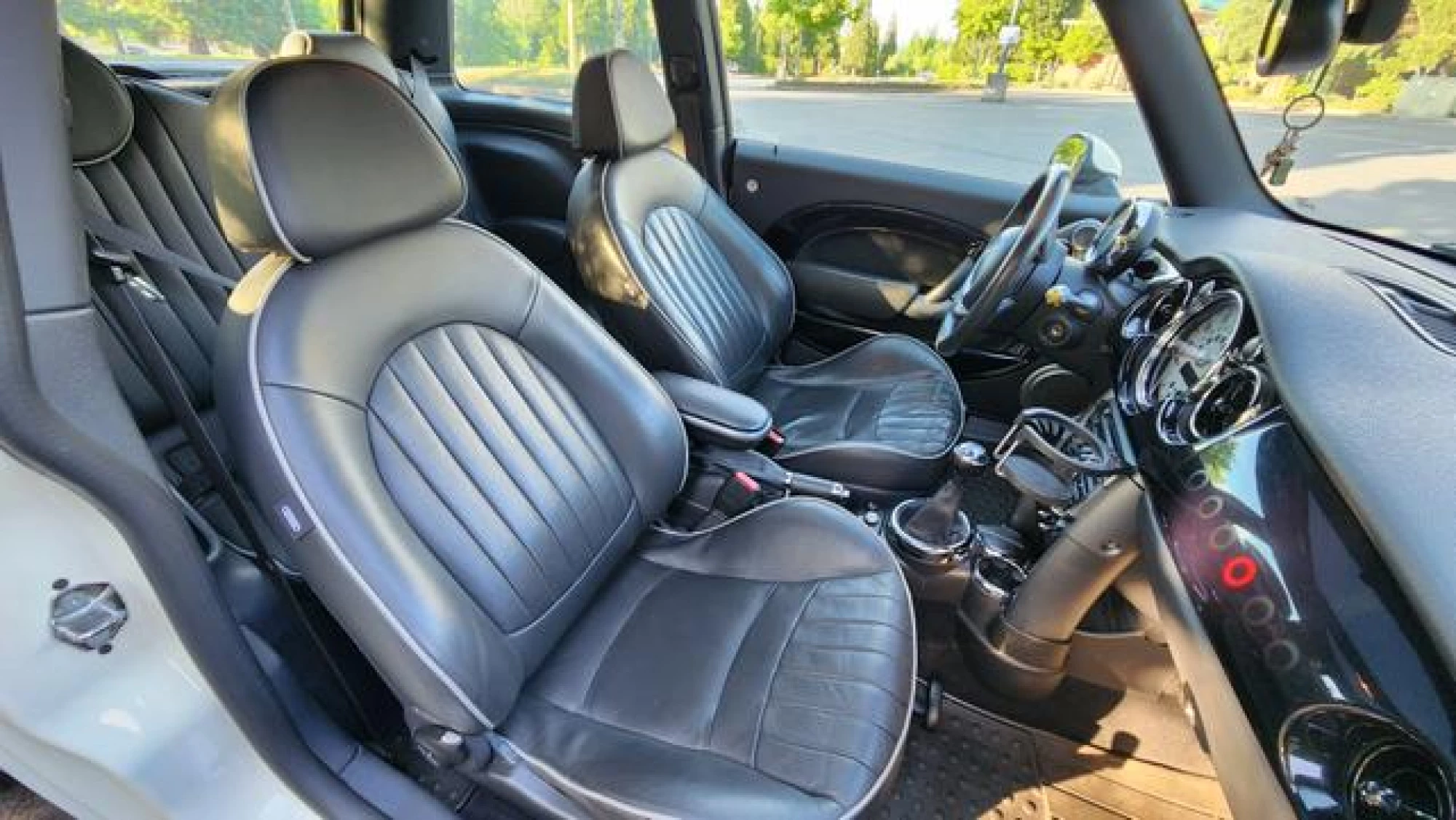 2006 MINI Cooper S Base