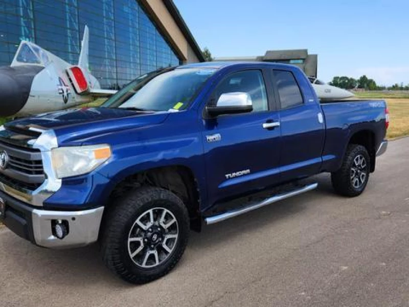 2014 Toyota Tundra SR