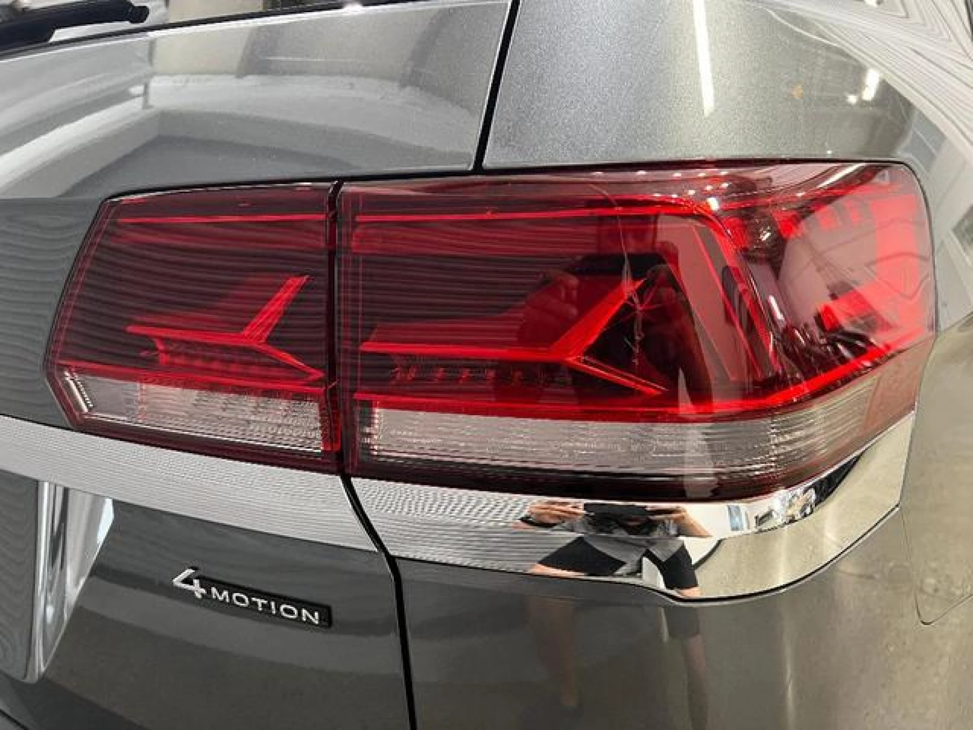 2023 Volkswagen Atlas 2.0T SE