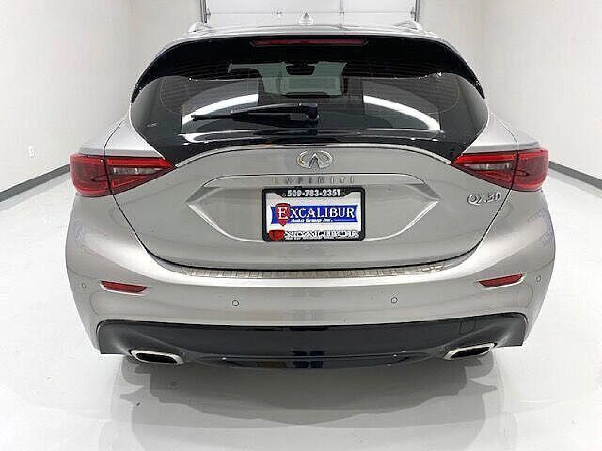 2018 INFINITI QX30 Premium