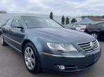 2004 Volkswagen Phaeton V8