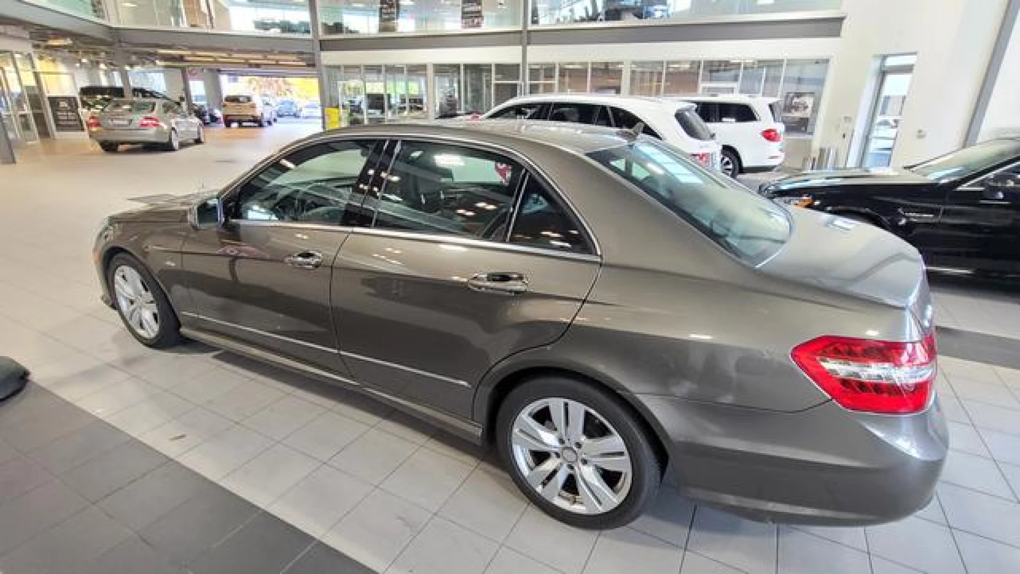 2011 Mercedes-Benz E-Class E 350 BlueTEC