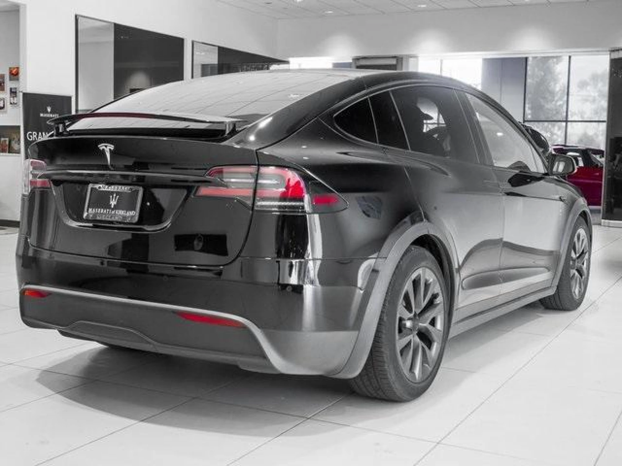 2023 Tesla Model X Base