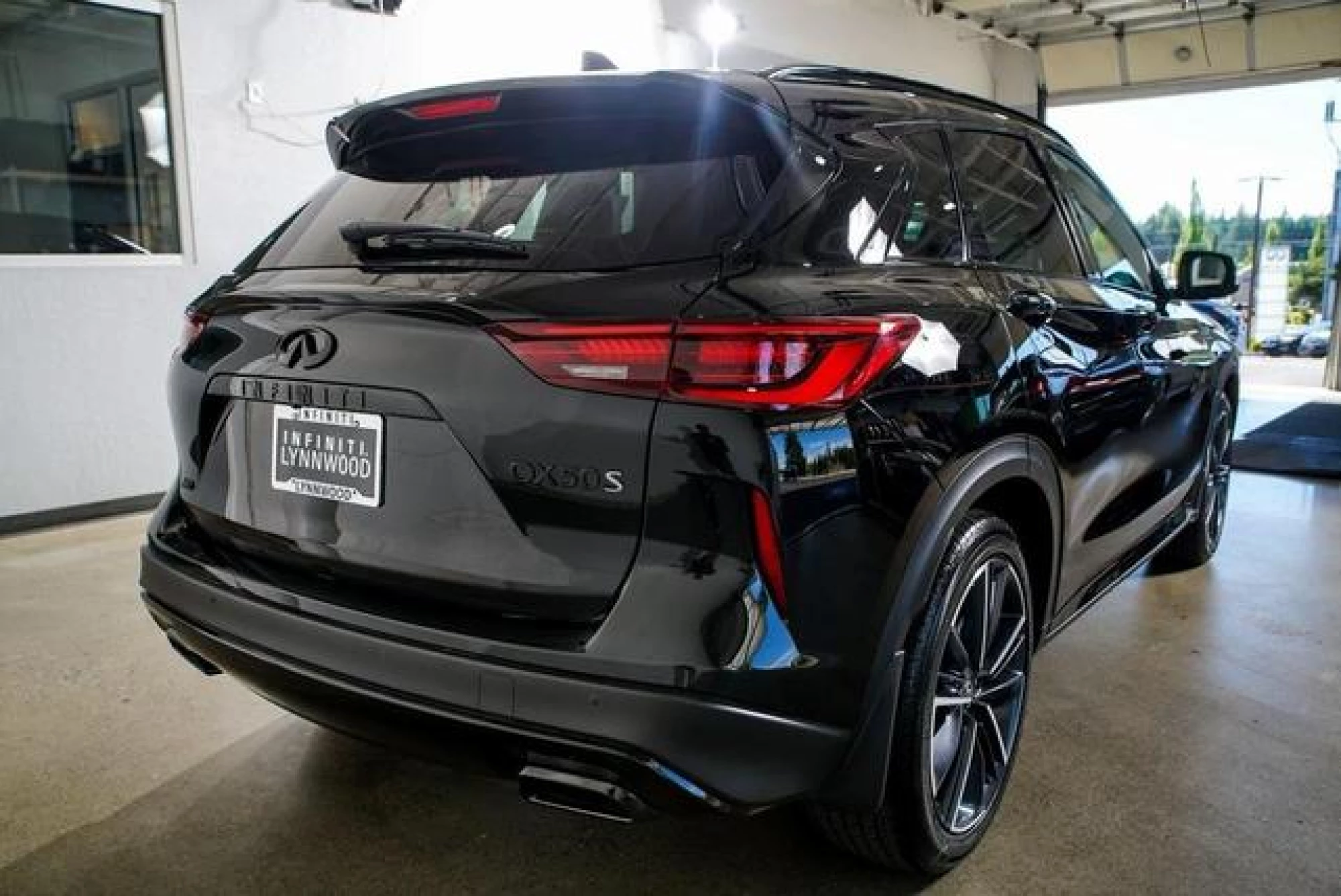 2023 INFINITI QX50 SPORT