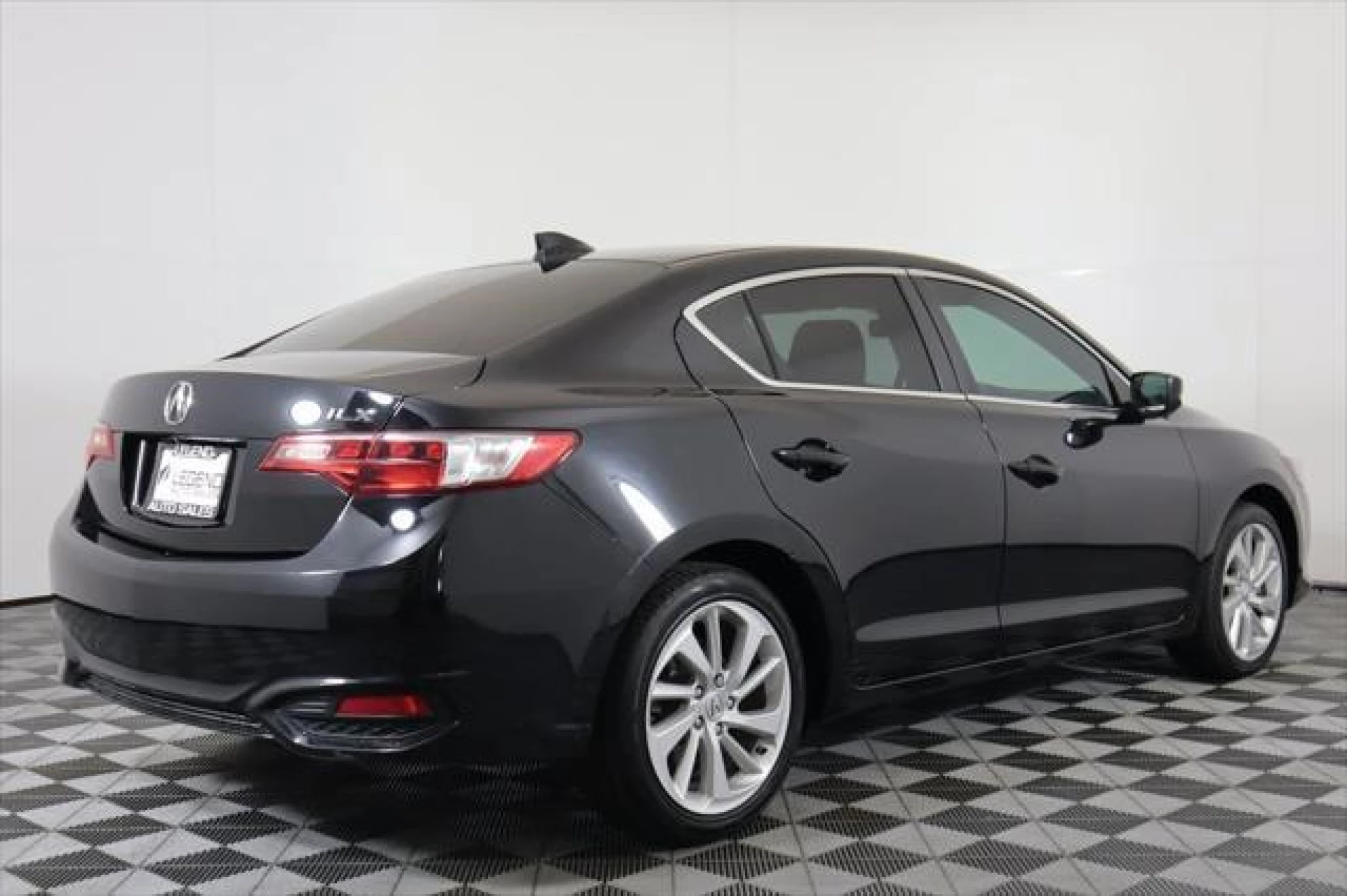 2018 Acura ILX AcuraWatch Plus Package
