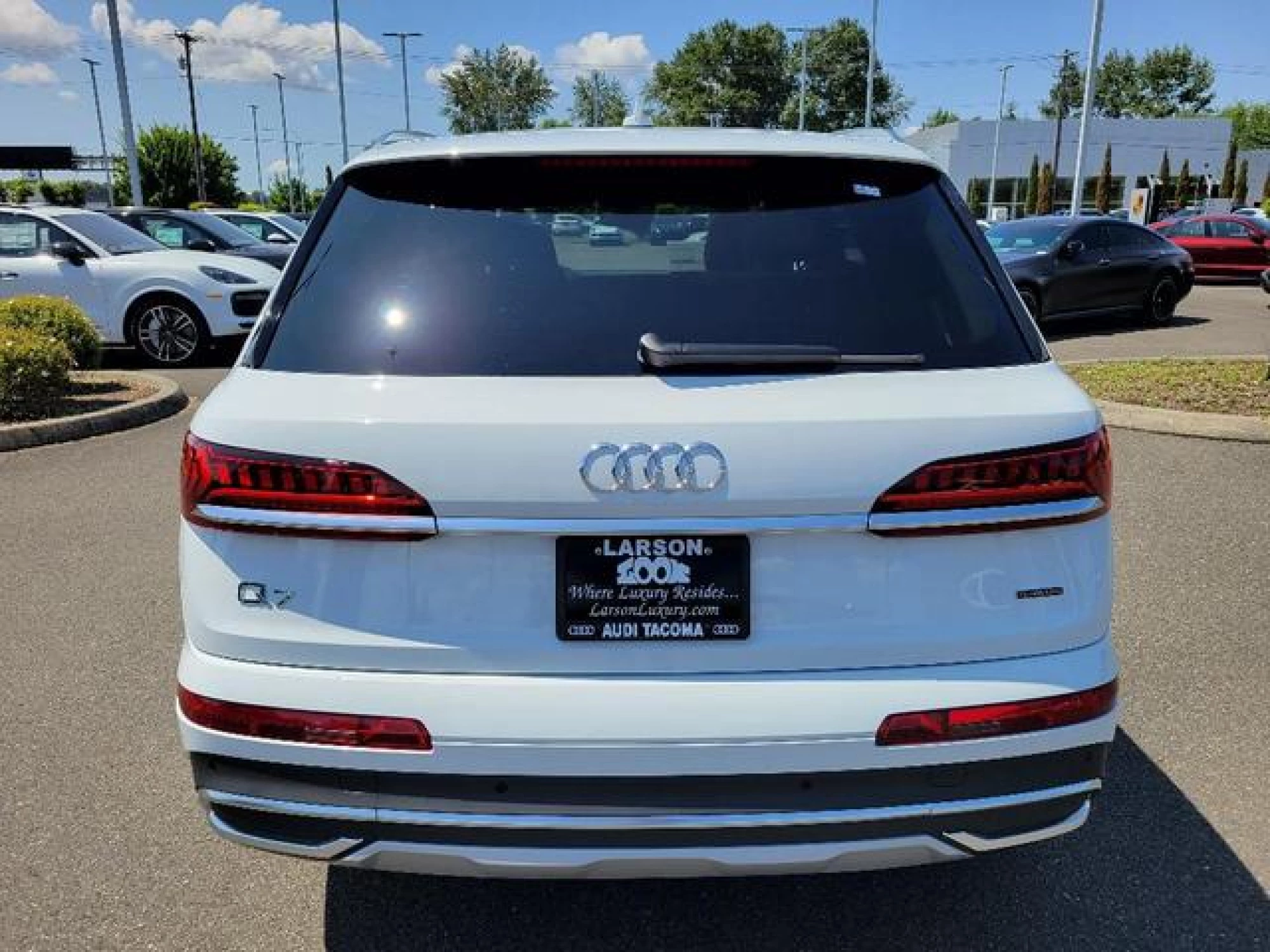 2023 Audi Q7 55 Premium