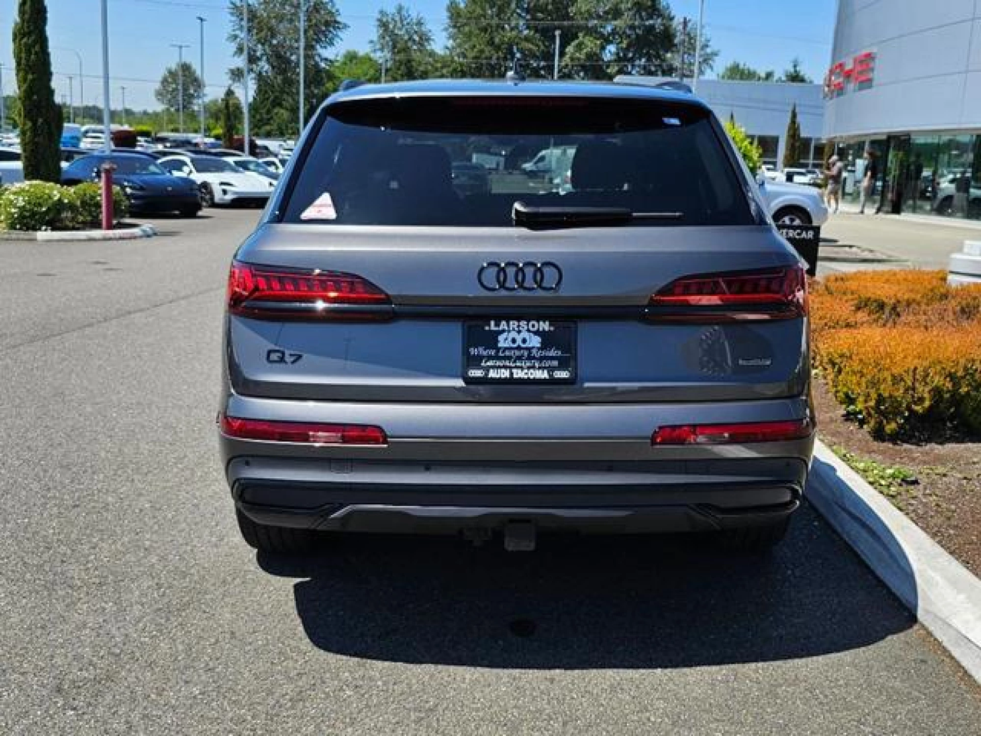 2023 Audi Q7 55 Premium Plus