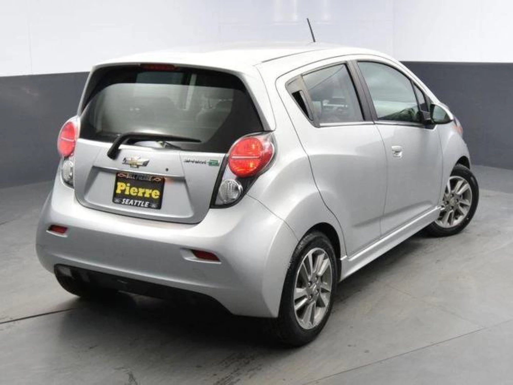 2015 Chevrolet Spark EV 2LT