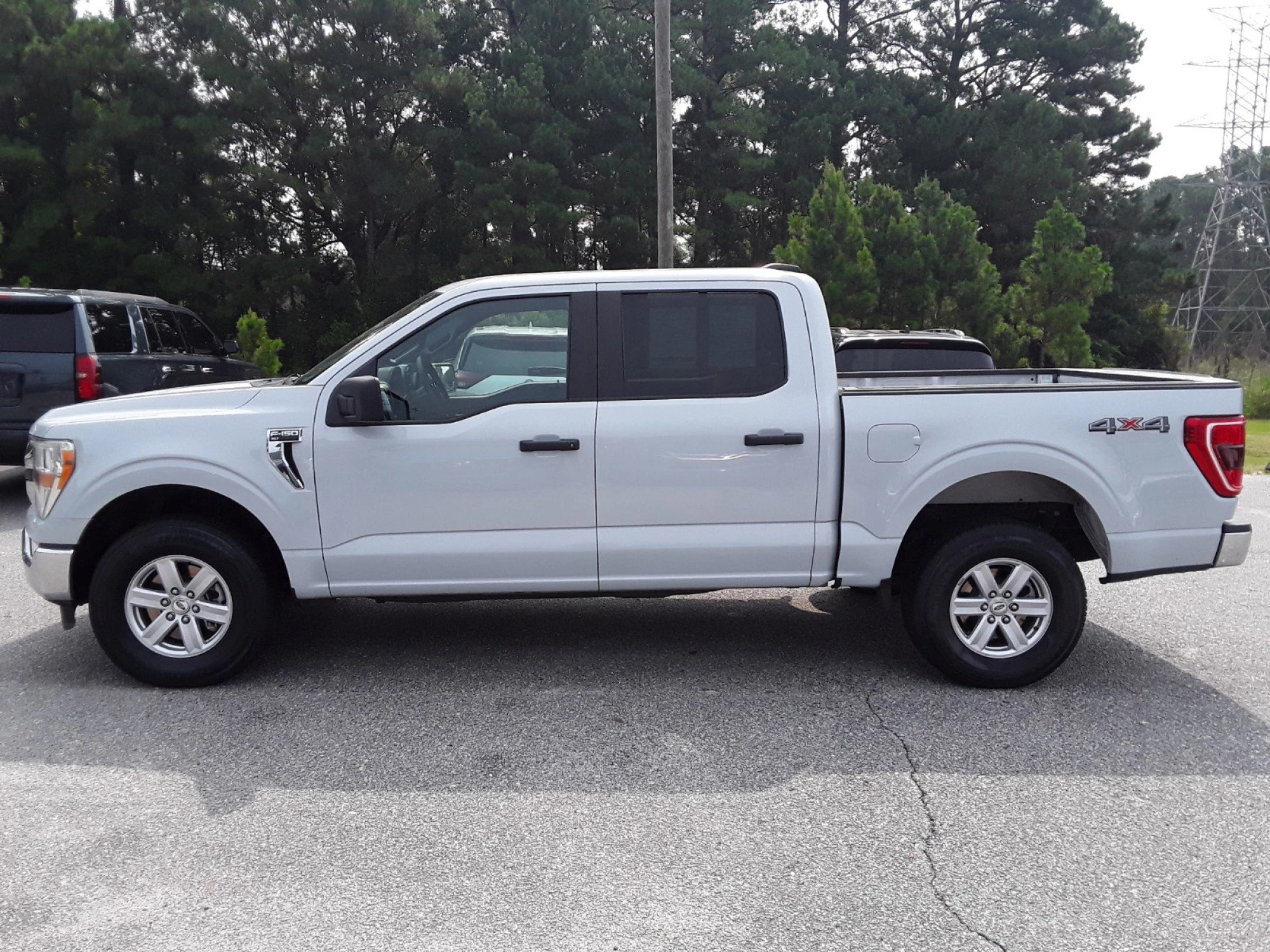 2021 Ford F-150 XLT 4WD SuperCrew 5.5' Box
