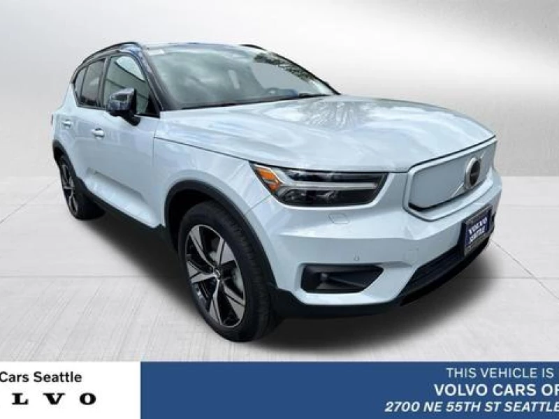 2021 Volvo XC40 Recharge Pure Electric P8