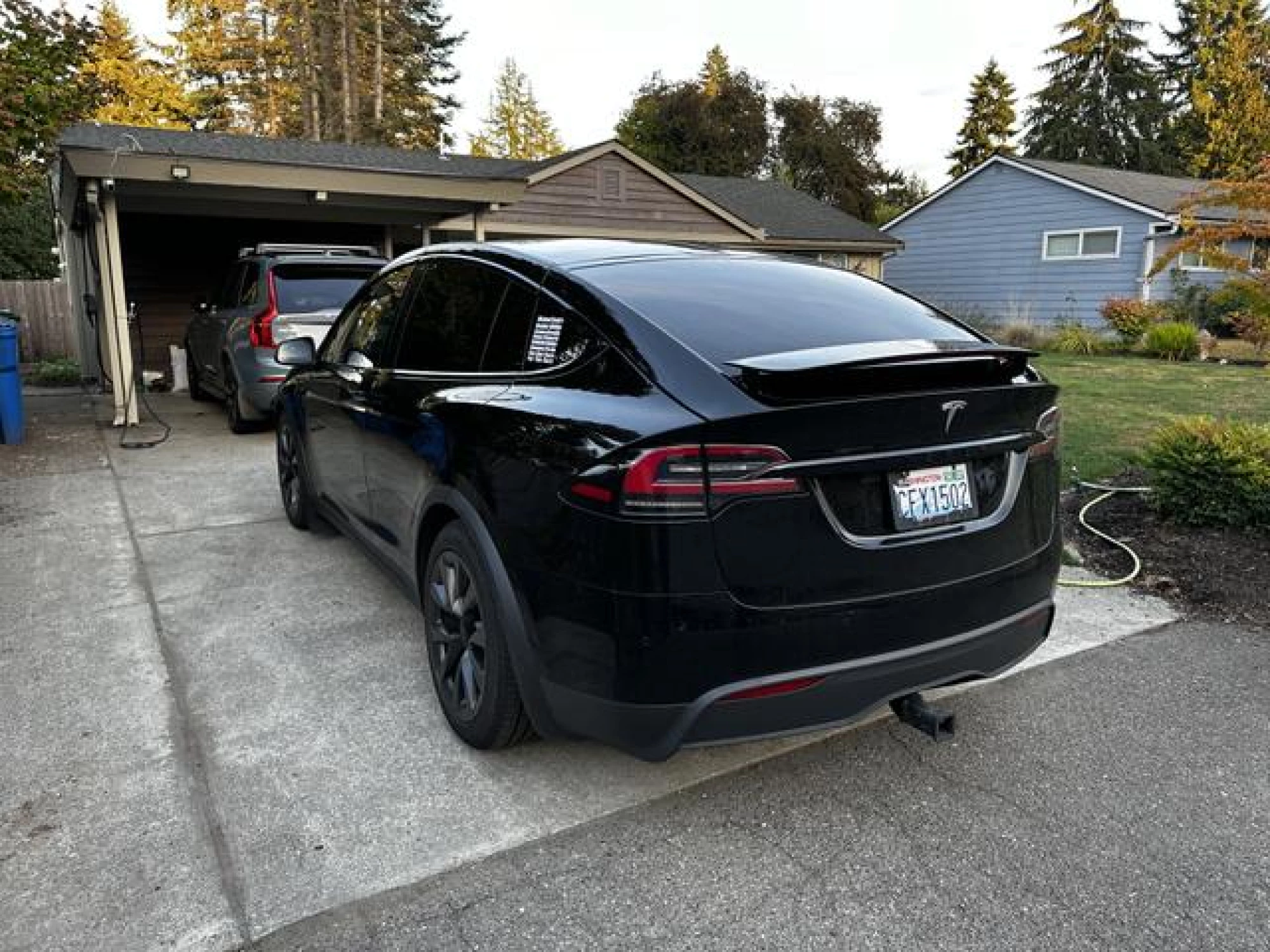 2023 Tesla Model X Base