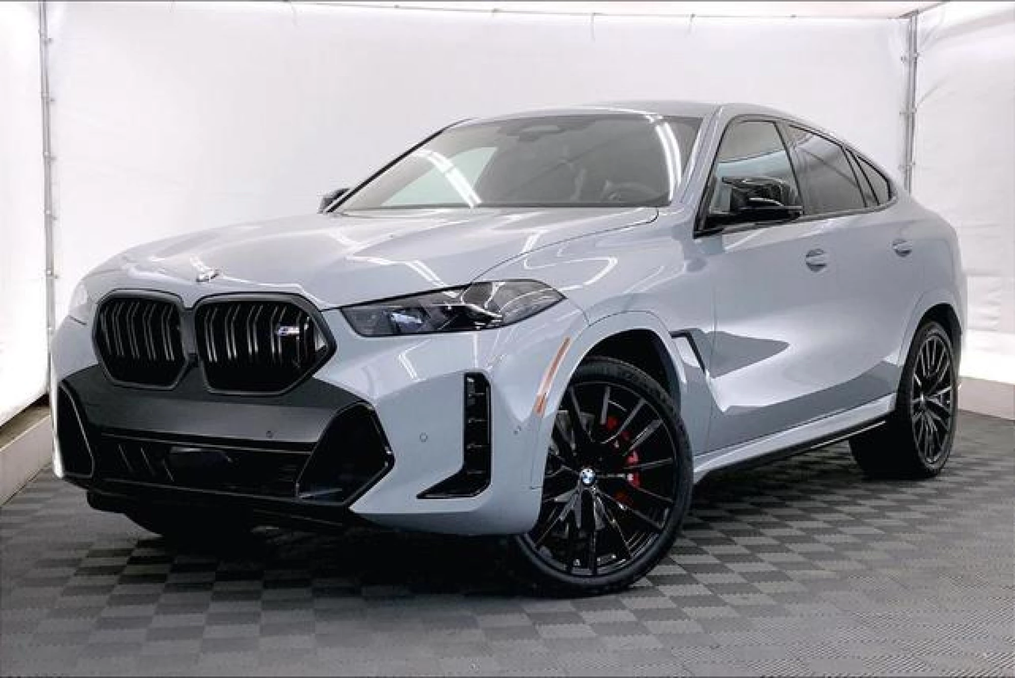 2024 BMW X6 M60i