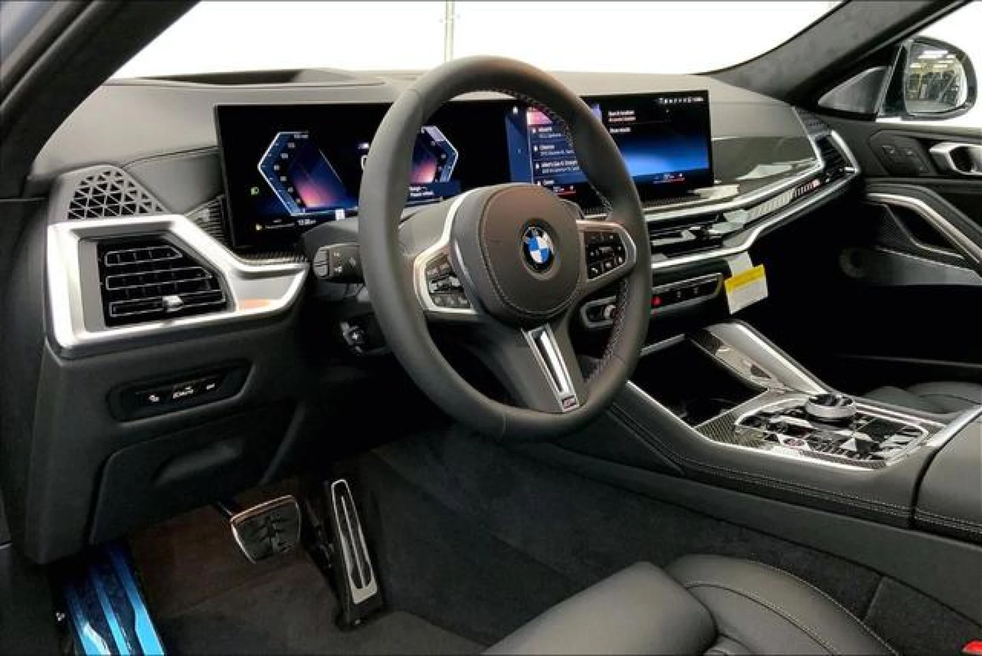 2024 BMW X6 M60i