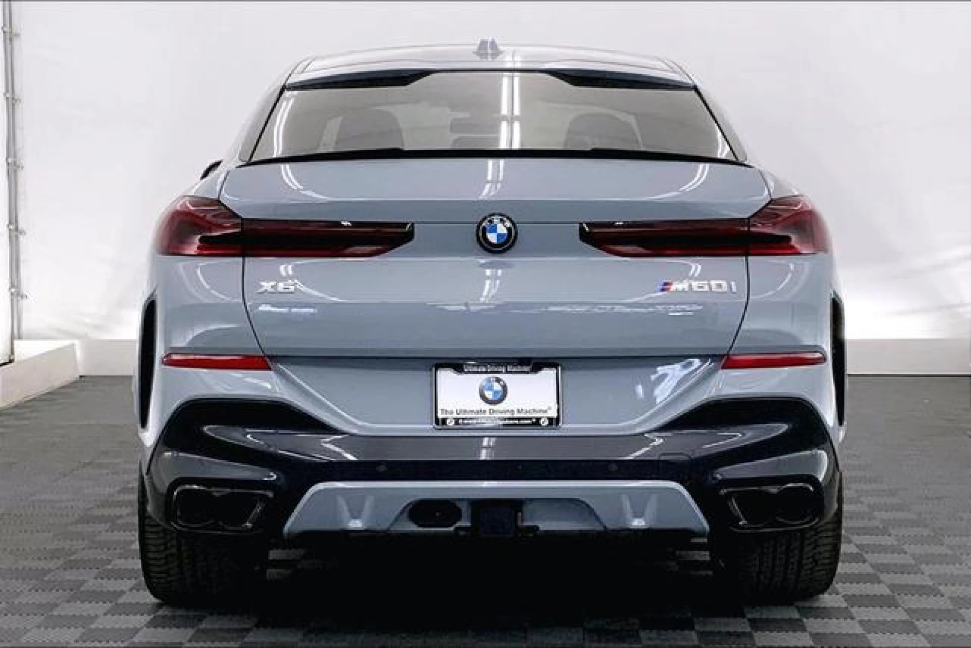 2024 BMW X6 M60i