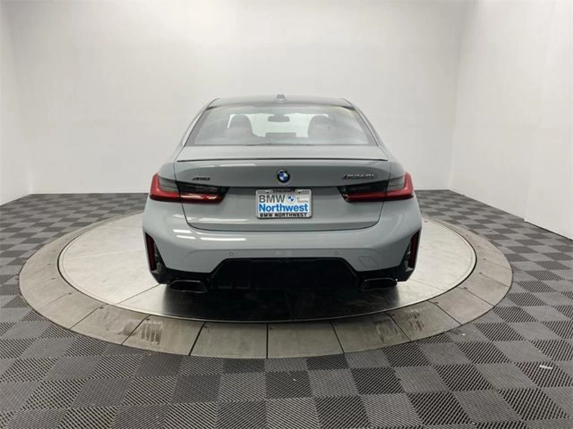 2023 BMW M340 i xDrive