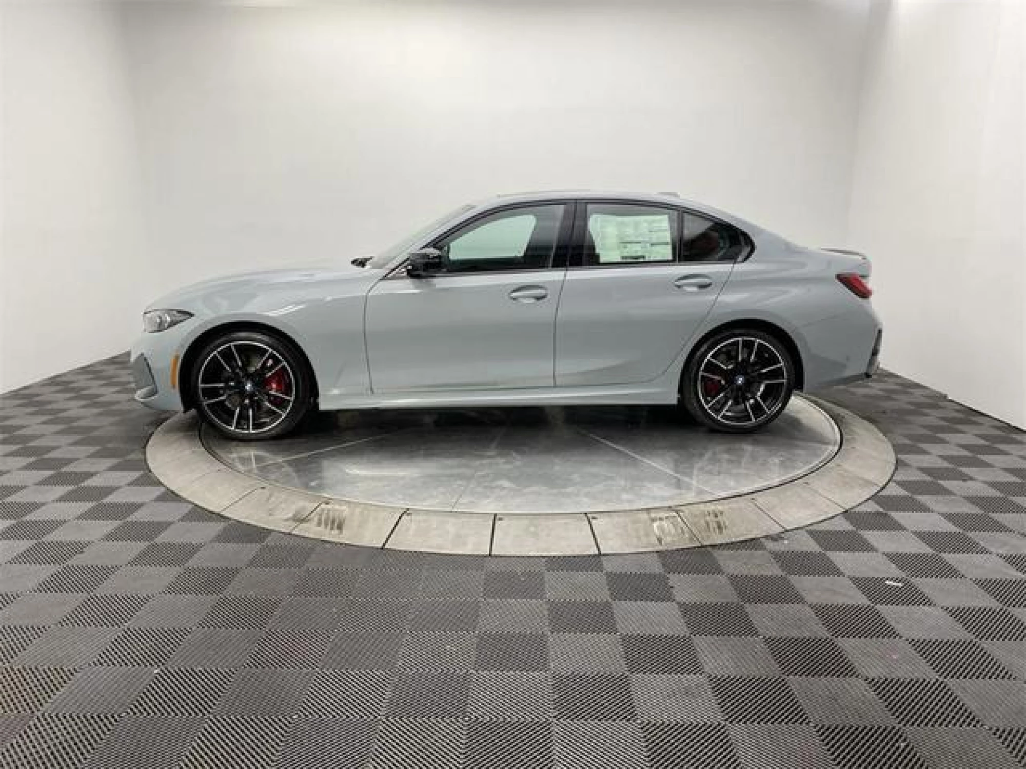 2023 BMW M340 i xDrive