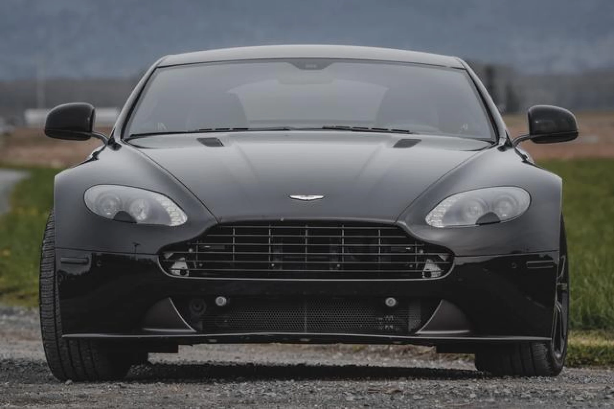 2015 Aston Martin Vantage GT Base