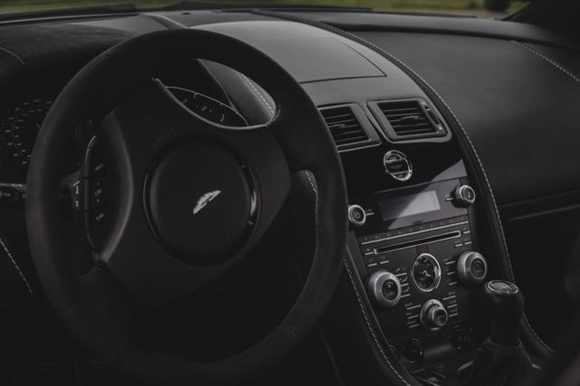 2015 Aston Martin Vantage GT Base