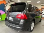 2012 Volkswagen Routan SE