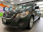 2012 Volkswagen Routan SE