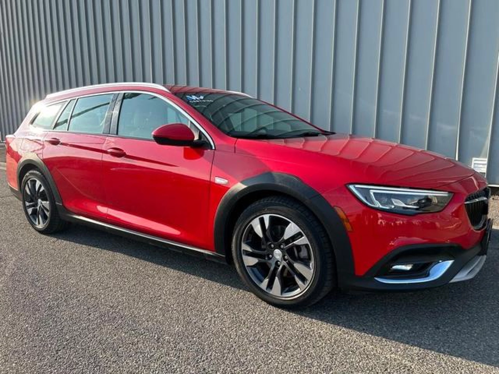 2018 Buick Regal TourX Essence