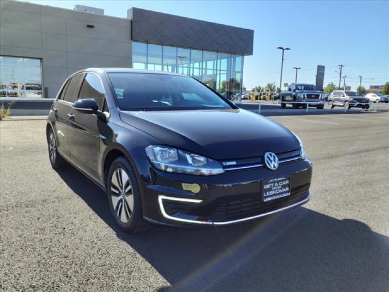 2019 Volkswagen e-Golf SE