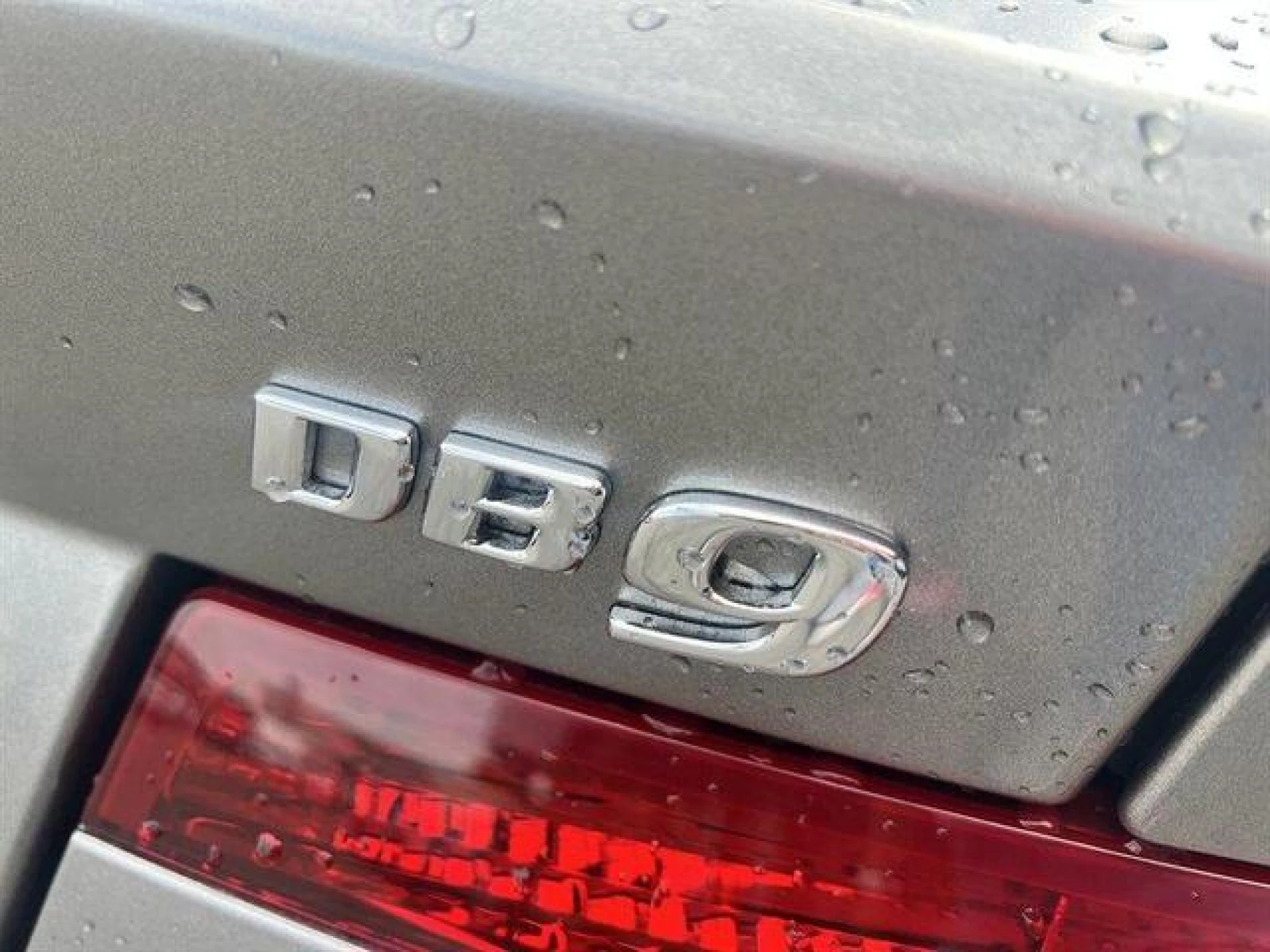 2006 Aston Martin DB9 Base