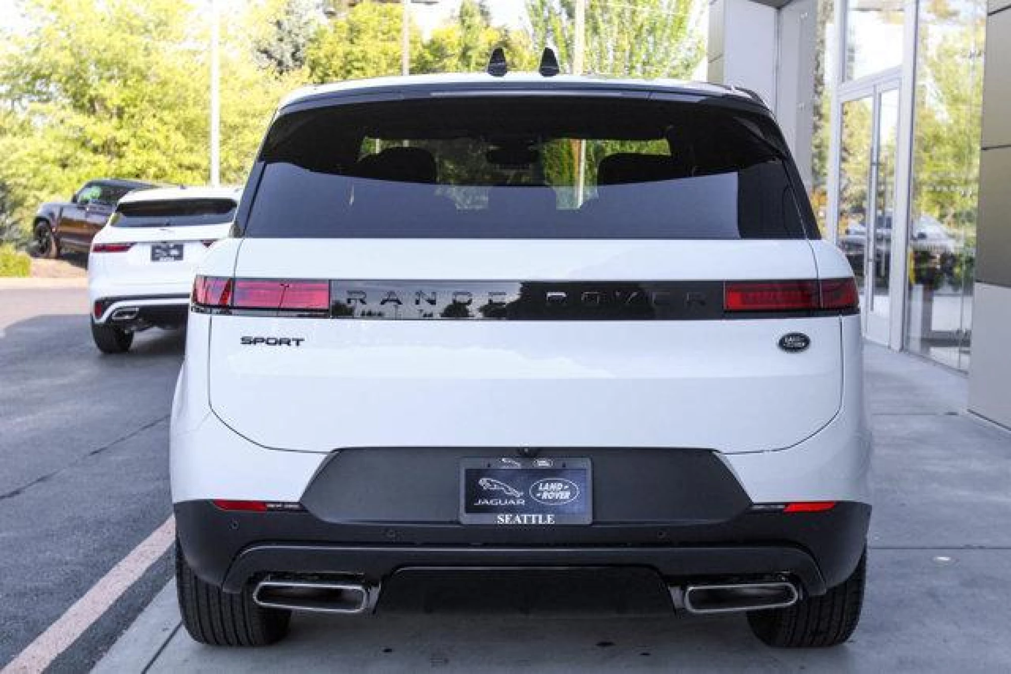 2023 Land Rover Range Rover Sport SE