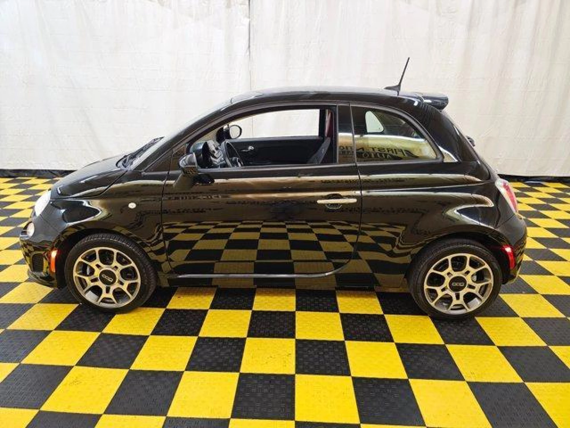 2018 FIAT 500 Pop