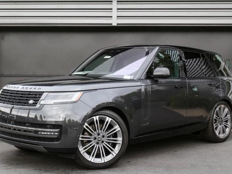 2023 Land Rover Range Rover SE