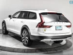 2022 Volvo V90 Cross Country B6