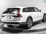 2022 Volvo V90 Cross Country B6