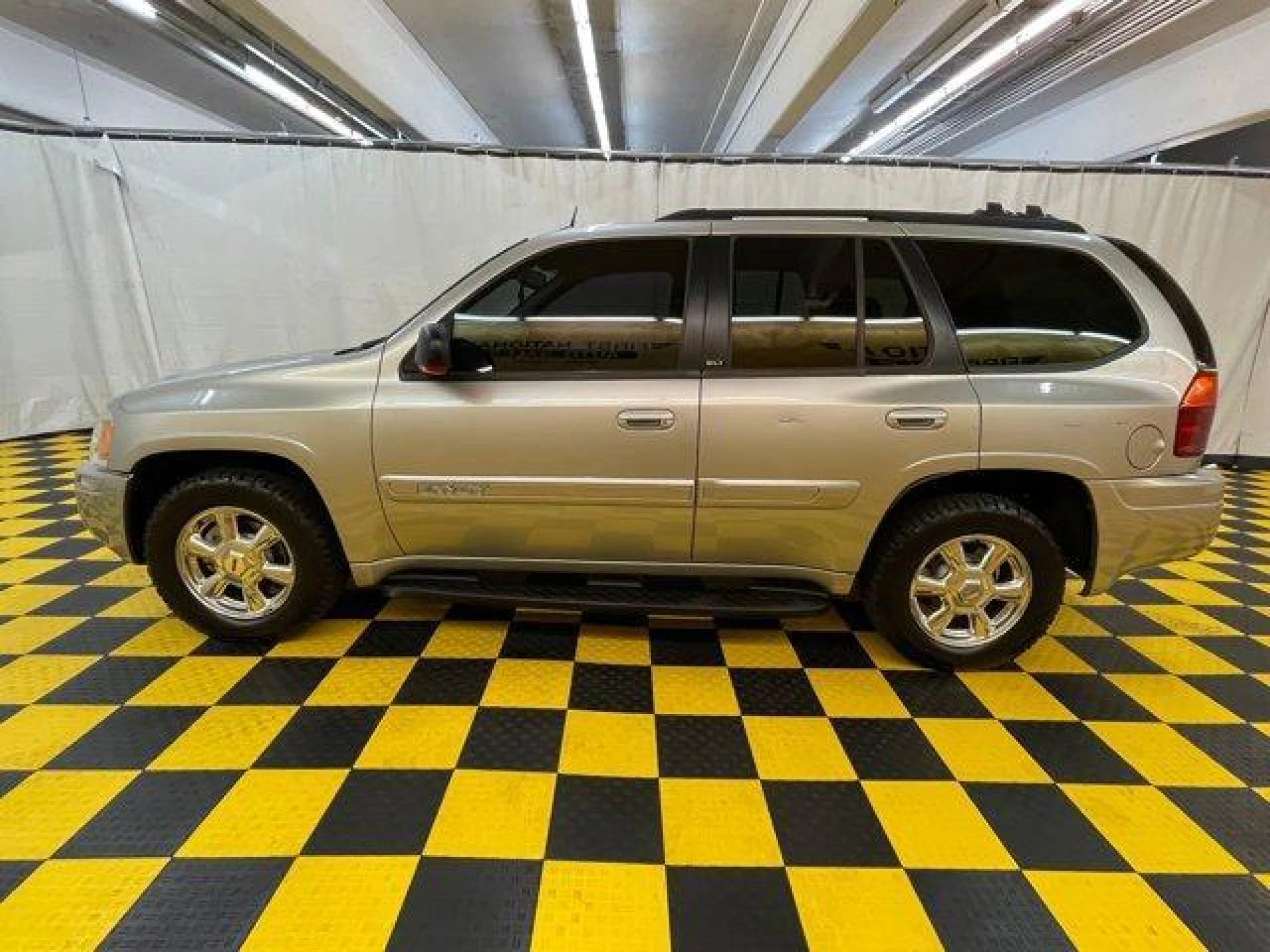 2004 GMC Envoy SLT