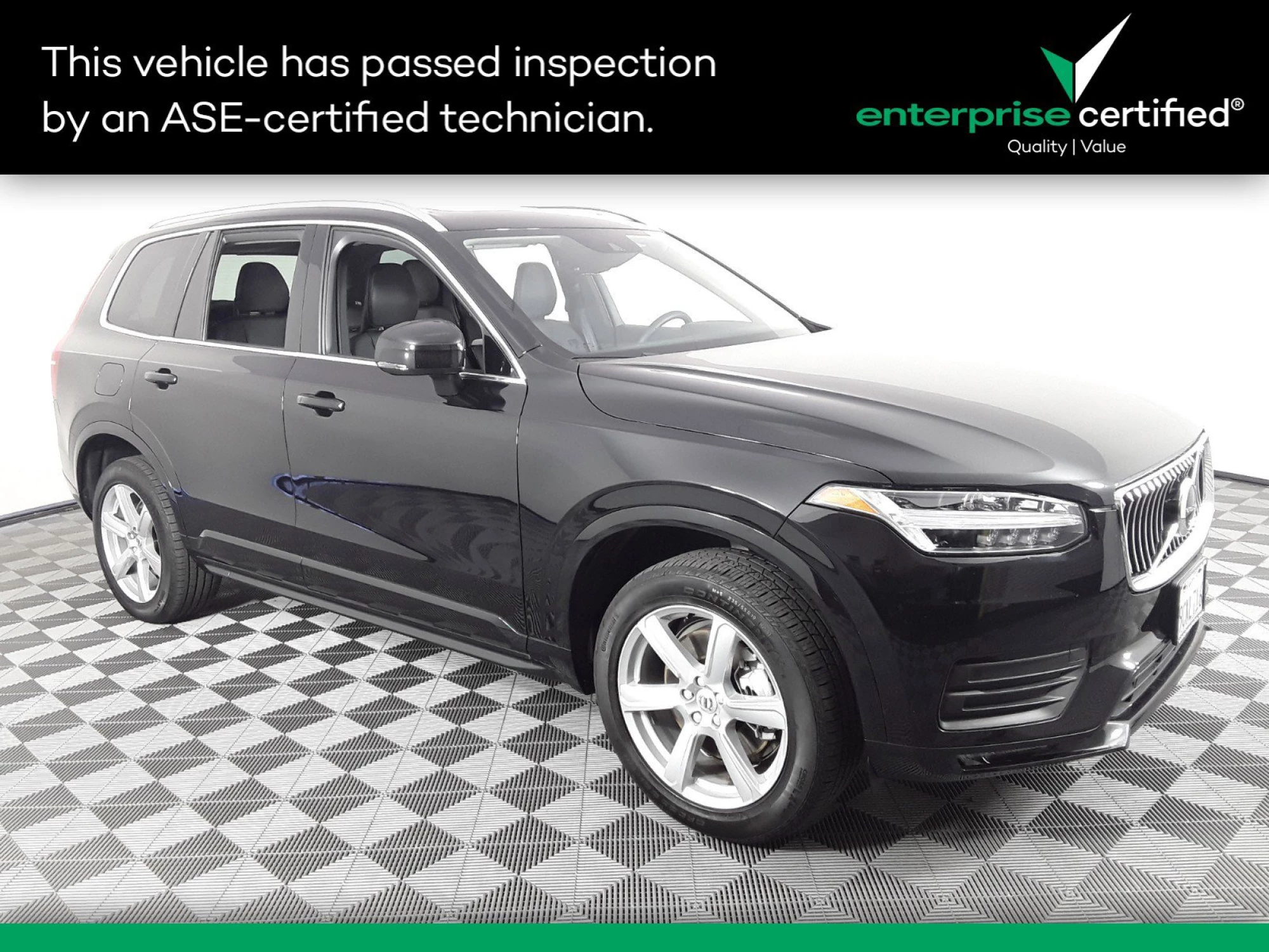 2022 Volvo XC90 T5 AWD Momentum 7P