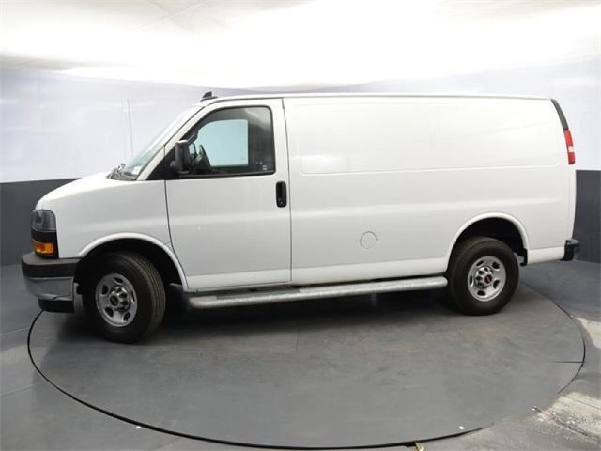 2020 GMC Savana 2500 Work Van