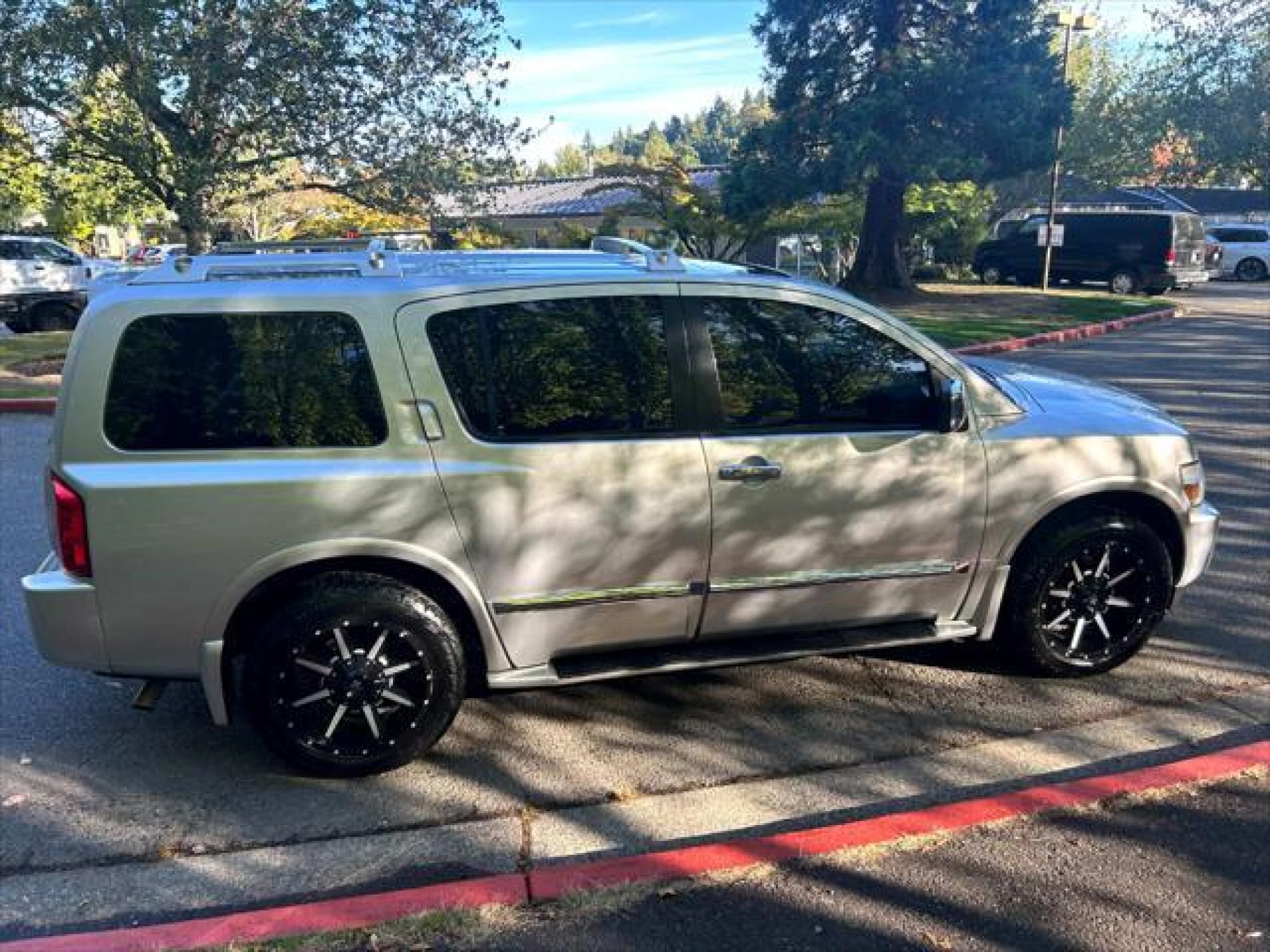 2007 INFINITI QX56 Base