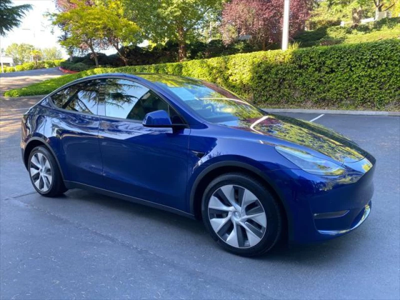 2021 Tesla Model Y Long Range Dual Motor All-Wheel Drive